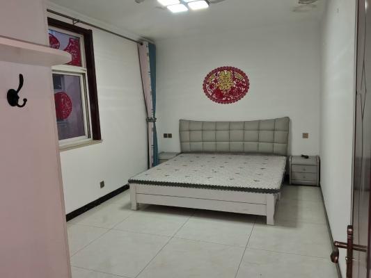 �Ҹ��Ƕ���һ�������ס���ڷɳ�����һ���������������ס