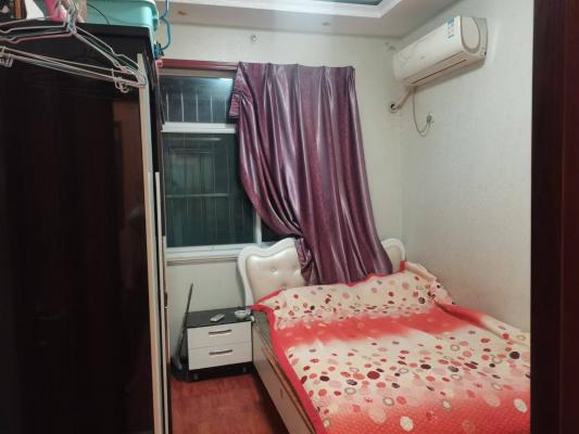 ���и�������һ��һ��һ�������ס18303365312