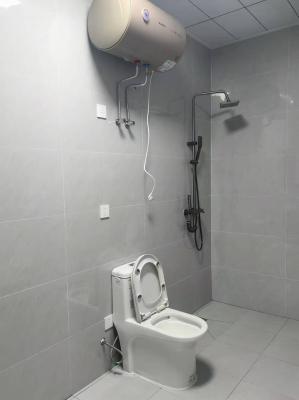 ��ҽԺһ��700�����ů��ͣ�� �������ж���һ������6000