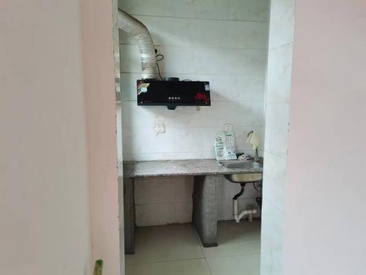 T17031�����ׯһ��һ��һ��һ����40ƽ��¥����ˮ�������̻�ɳ���輸�¹����⼾�Ȱ��궼���ԣ�ͣ�����㣬Ժ�ڿ���ͣ���ֳ�18303365312