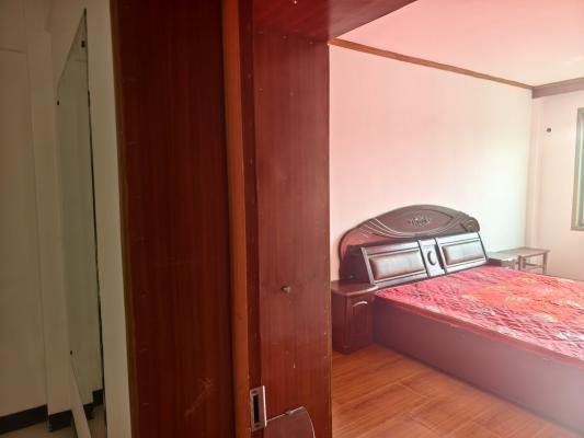 ������z16809���⣺ʵ��Сѧ���� ���Ҷ���һ��һ������¥110ƽ �е�ů ��  ɳ�� �յ�  ��ˮ�� �绰18303365312һ����800