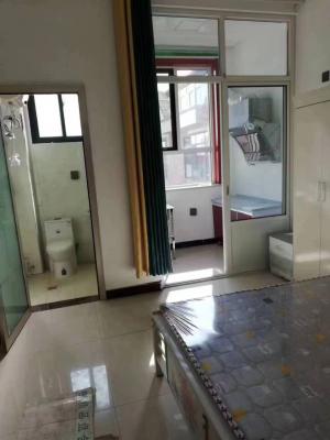 T18928����:ʵ��Сѧ���� һ��һ��һ������¥ 40ƽ���д���ˮ�����̻�ů���յ� ���ӵ绰18303365312