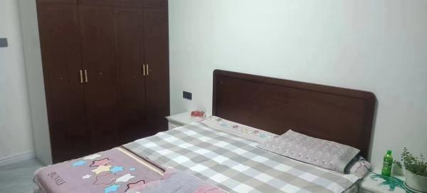 T19244�������ʷ�Դ�����и�������һ��һ��һ��80ƽ  3¥��ˮ�� ���̻� ���յ� �� ���ӿյ�˫�������绰18303365312