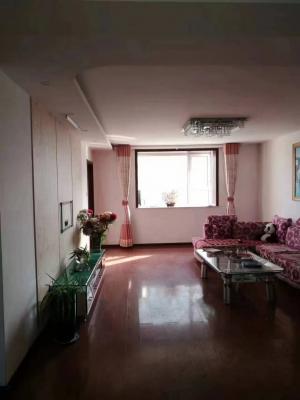 T20155������԰���ʻ������Ҷ�������һ��