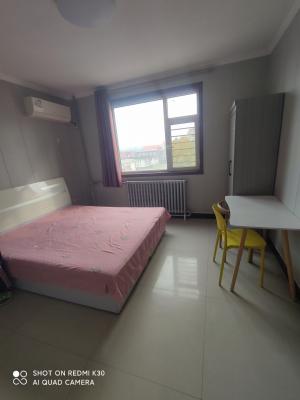 ��������һ��700�¸�����̩һ��2 ���ң����������¸���ͣ��