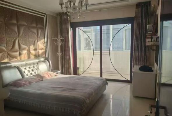 �������и���С�� ���Ҷ���һ��һ�� 