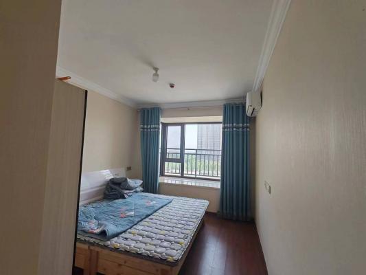 �ɰ���13585����:�����������Ҷ�������һ��  128ƽ�м�¥���д���ɳ���輸���ӹ񣬿յ���ˮ�������̻����¹�18303365312