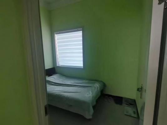 �ɰ������ʷ�Դ19533����׺׸�������һ��һ��һ��  ��¥ ��ů �������̻�����ˮ�������յ���ͣ�����㣬���ϴ�»�18303365312һ��9000