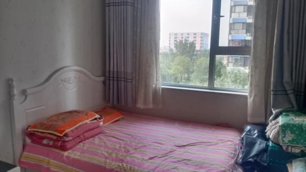 ��������һ��һ��600��ͣ������Ȫ����һ����¥����ԷСѧ