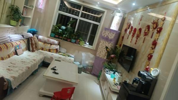 1CF2���� ʮ������վ��������һ��һ��һ��һ¥ �� �Ҿ� �ҵ���ȫ �����ߵ绰��18303365312