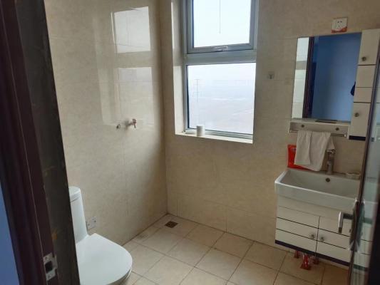 T7115����ԷС�����ݳ��⣬���Ҷ���120ƽ�������ס���̻���ˮ�������յ������䣬ϴ�»������Ӵ���λ18303365312