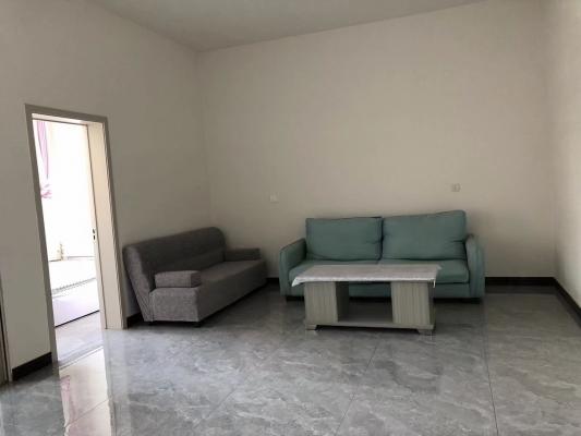 �Ϲض���8500�������Ͷ���һ��12000��ͣ����װ���·���