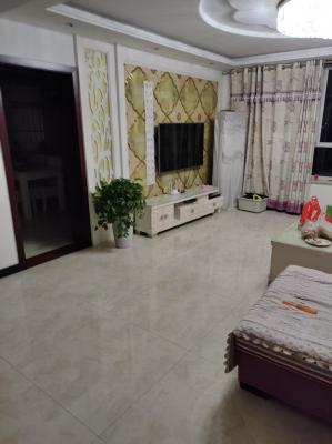 ���������丽����Ԫ¥���Ҷ���һ��һ������¥125ƽ��װ�ޣ��д� �¹�  ɳ��  �輸 ���̻� �յ� ϴ�»� ���� ������ȫ  �����ס18303365312