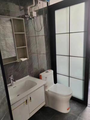 ��ǿ���������¸�һǧ��С˳����Ҿ�װ��ͣ��һ��2��΢��