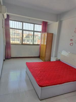 ������̩����12500������Է����14000��������һ¥16000