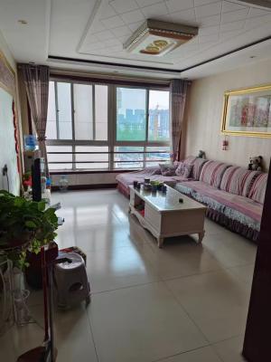 �����������и���С�����Ҷ���һ��һ��