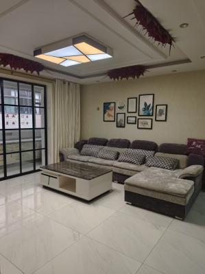 ����·����8400��ˮ��磬��ҽԺ��������һ��С����װ