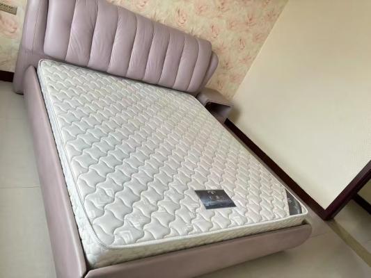 ����Ǹ���һ�Һ�ͣ��600����̩���Ҿ�װ��13000��΢�Ŵ�绰