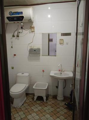 18011����: ����Сѧ���� ����һ��һ��һ�� 60ƽ ��¥ �д� ɳ�� ��ˮ�� ���̻� �յ� ��ů����绰18303365312