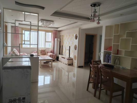 ������̩���ҵ���һ�򣬼ξ��Ƕ������Ҿ�װ�޳����ͣ��