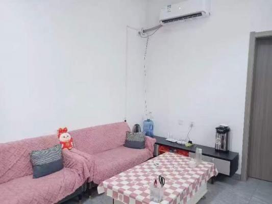 ��Է�������ж���8500һ�꣬������СԺ������ˮ�����齫