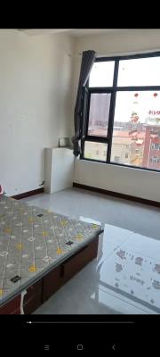 ������һ��500���Ͷ���СԺ����ˮ���4�Ҿ�ס���12000