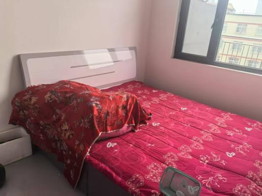 ת��׺�Сѧ��������һ����¥����3500��΢�Ŵ�绰