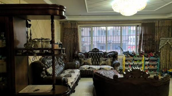 ������һ��һ��һ��650���Ϲ�Сѧ���ҿ��־�װ12000