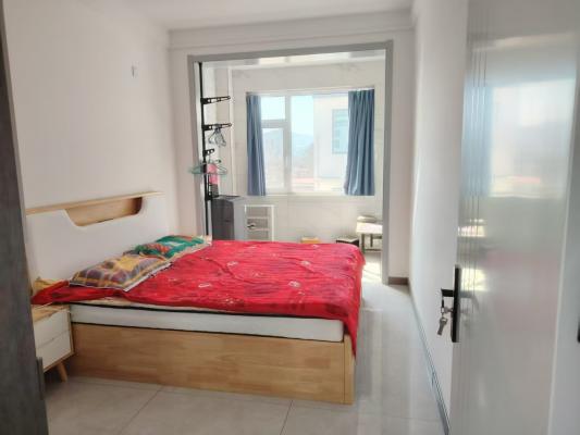 ����ׯһ��һ����5500�������г�������ͣ������һ����ˮ���