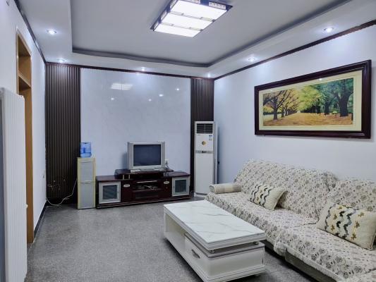 ������һ��һ���¸�600�ɾ����࣬�����·�11000��΢��