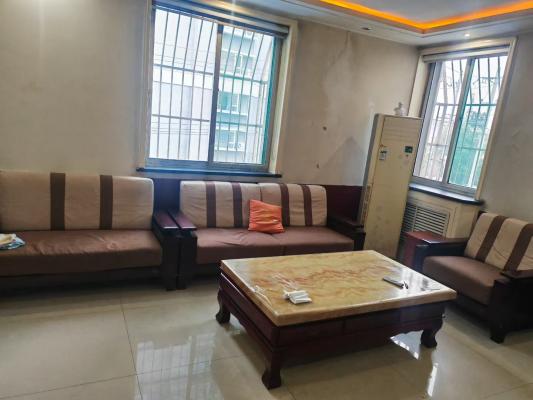 ������һ��һ��һ���¸���ͣ������ɽСѧ�����·�8000