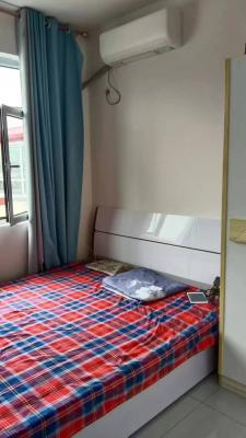 �������ж���һ������С�����յ�����ϴ�»����ͣ��