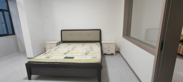 ��������һ���·����龫װ�޼�΢�Ŵ�绰��ϵ˫��