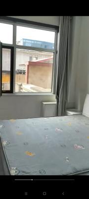 ʵ��Сѧ����11000����ϴ�»�������12000���ý�ů��