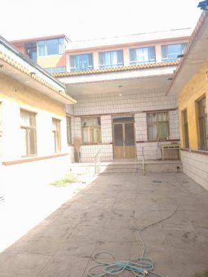 ��ԷСѧ����һ��11000��װ��������СԺ��ˮ���12000