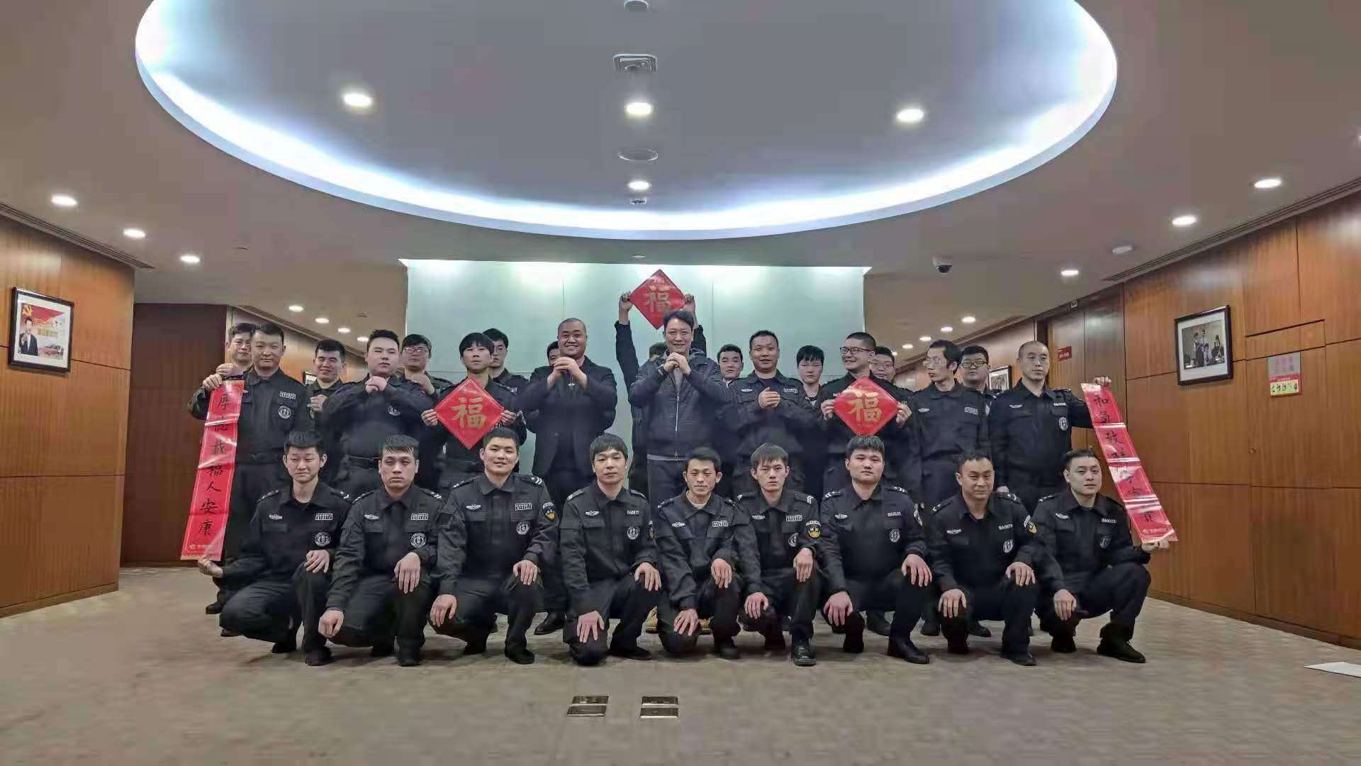 ��Ƹ��������Ա����6000��6500