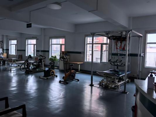 �䰲����ҽԺ��н��Ƹ ����ʦ��ҽ����Ա