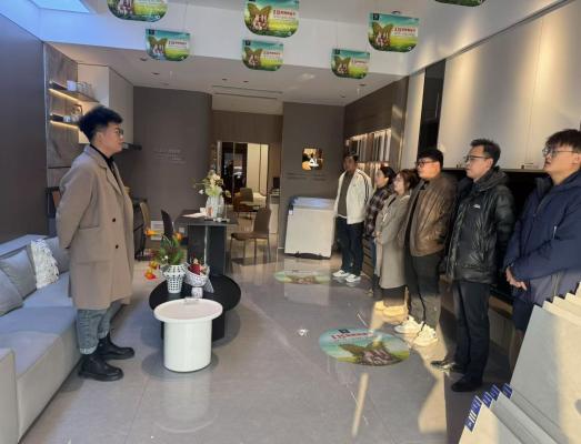 ά����Ƹ���ۡ���װ���ʦ��ǰ̨��������Ա������