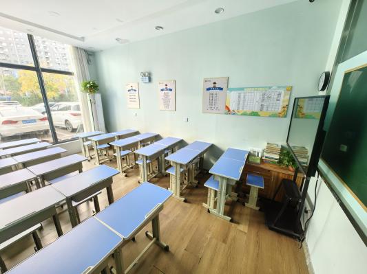 ���Ž�����Ƹ����Ӣ��ʦ��������ʦ��ǰ̨��������