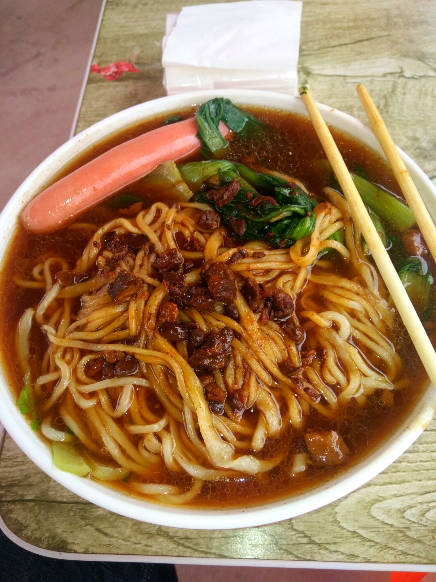 �䰲����ݳ��⣬�Ա����ϸ�ѧУ