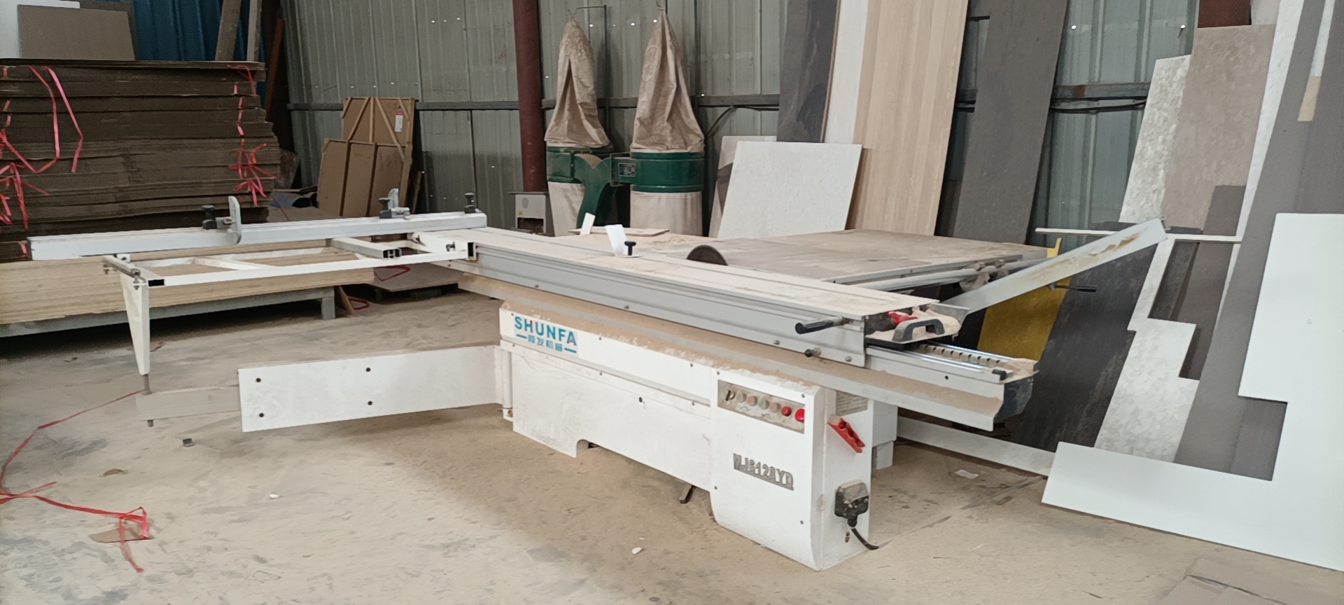 ����ȫ�ݶ���ľ����е